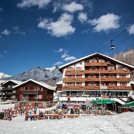 Hotel The Larix Ski-In Ski-Out-2