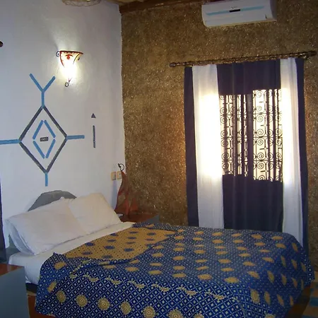 Les Portes Du Desert-2