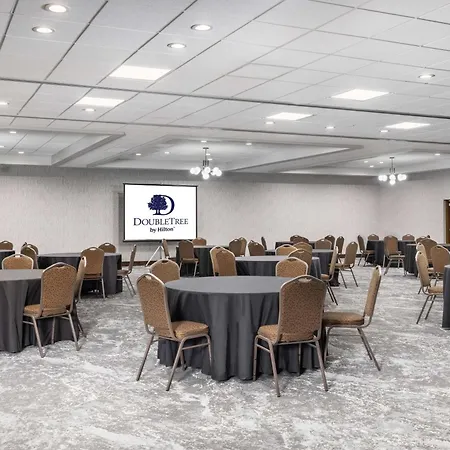 Doubletree By Hilton Greensboro Airport-2