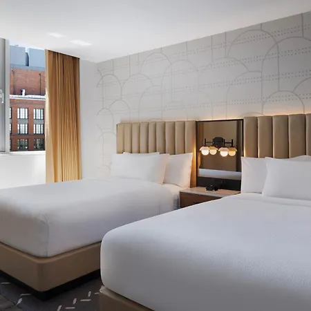 Courtyard By Marriott New York Manhattan / Soho-2