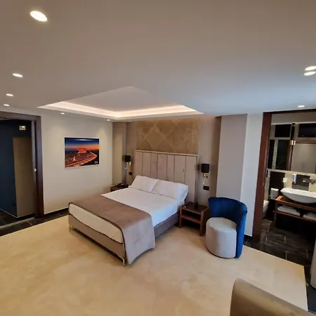 Beatus Suites And Rooms B&B-3