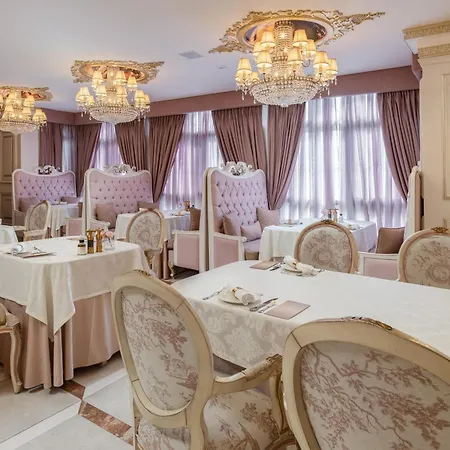 Hotel Colline De France-2