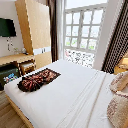 Emerald Ocean Hotel-2