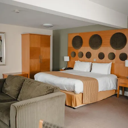 Best Western Plus Ullesthorpe Court Hotel & Golf Club-3