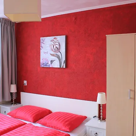 Kerstins Bed And Breakfast-2