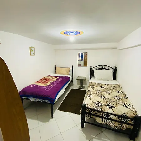 Hostel Essassi 23-2