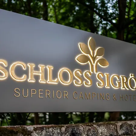 Hotel Schloss Sigrön-3