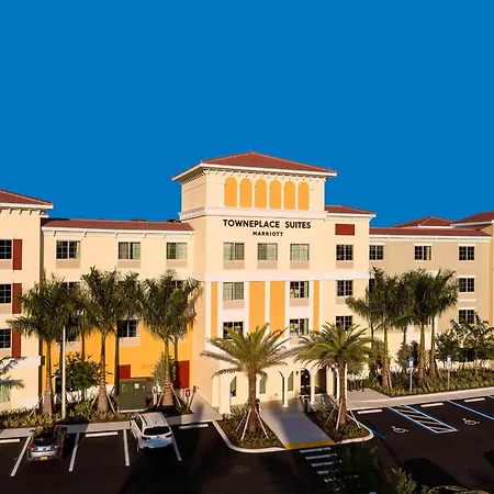 Towneplace Suites By Marriott Fort Myers Estero-2