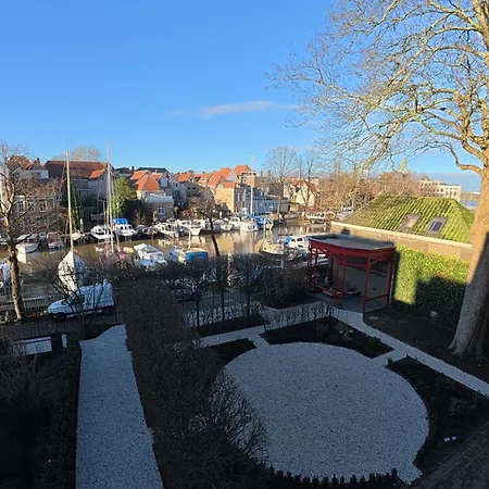 Royal Rooms Dordrecht-3