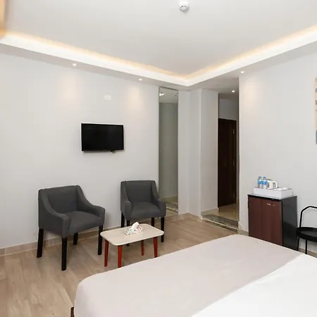 Capital Hotel-3