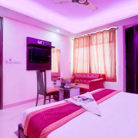 Hotel Royal Sky Luxury Near Delhi Airport-2