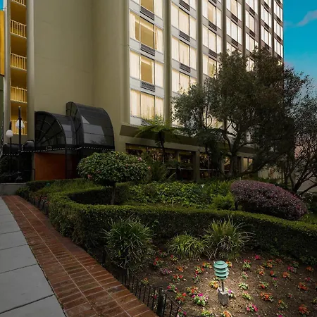 Comfort Inn By The Bay-2