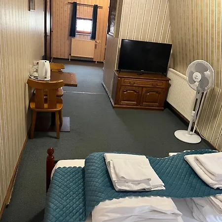 Hotel Schwarzer Adler-3