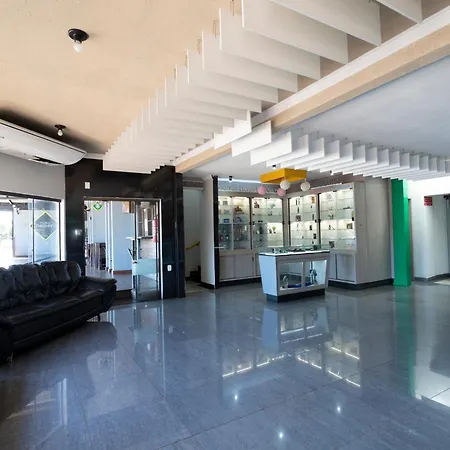 Turis Hotel & Choperia-3