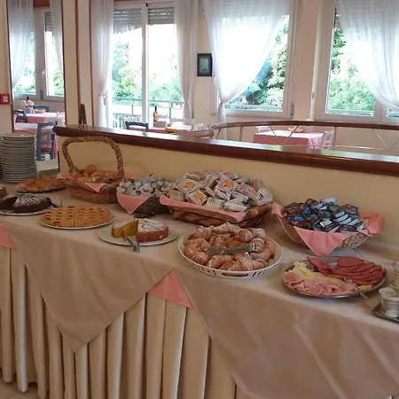 Hotel Rugantino-2