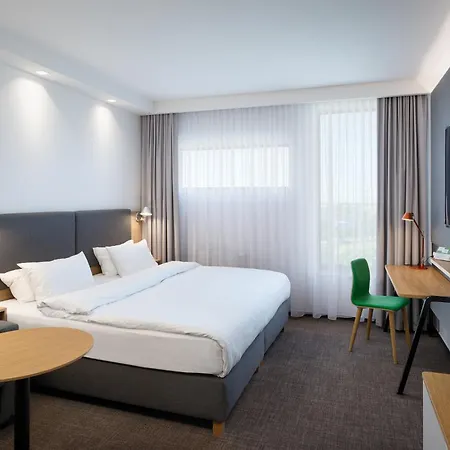 Holiday Inn Prague Airport By Ihg-3
