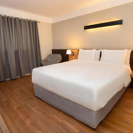 Delmond Hotel-3