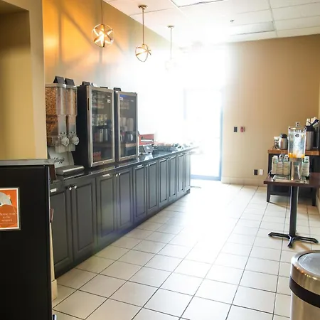 Super 8 By Wyndham Mississauga-2