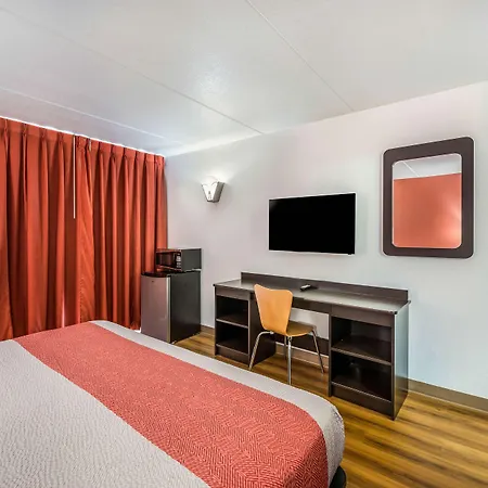 Motel 6-Henderson, Tx-2