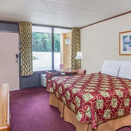 Serenity Inn Sweetwater-2