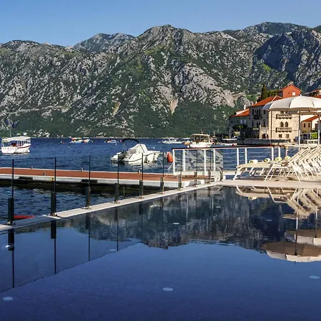 Heritage Grand Perast-3