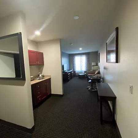 Baymont By Wyndham Colorado Springs-2