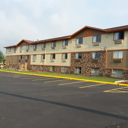 Super 8 By Wyndham Bedford-2