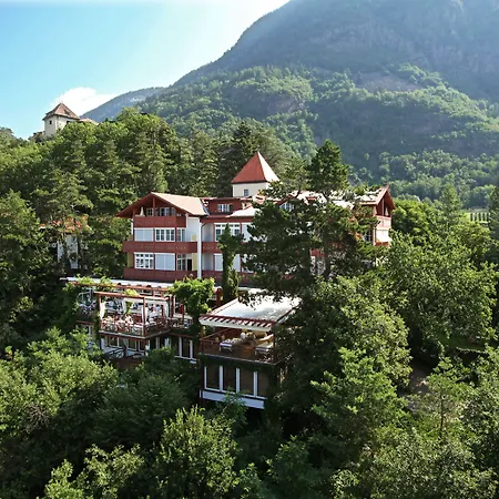 Relais&Chateaux Hotel Castel Fragsburg-2
