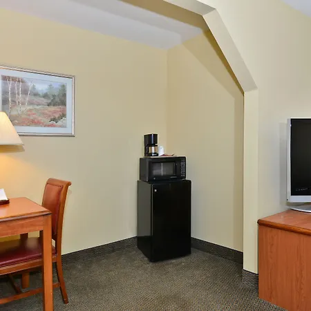Days Inn By Wyndham Abbeville-3