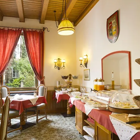 Hotel Hohenstauffen-3