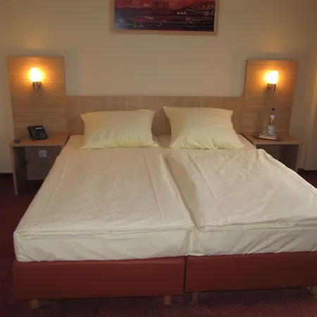Opal Hotel-2