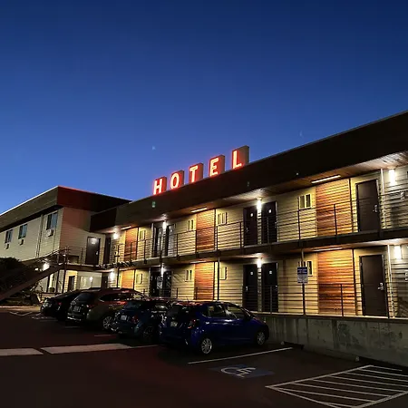 Aladdin Inn And Suites-3