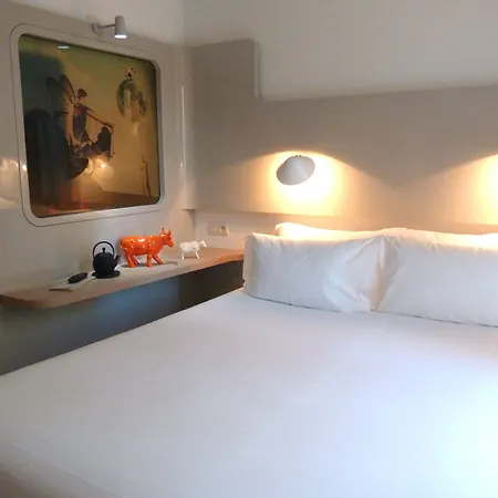 Hotel Le Marcel Paris Gare De L'Est-2