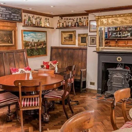 The Greyhound Coaching Inn-3