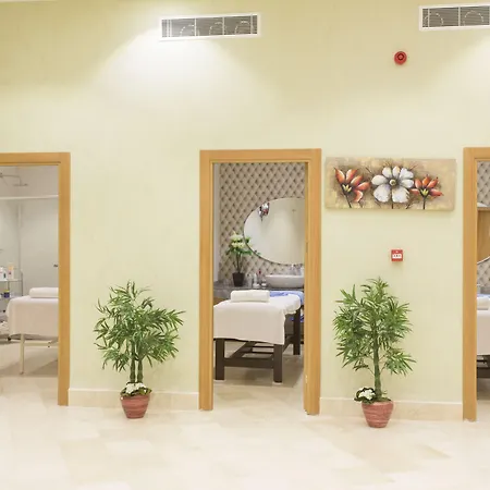 Falcon Hotel-3