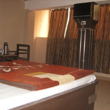 Hotel Gyan-2
