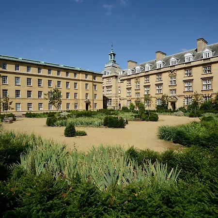 Christ'S College Cambridge-2
