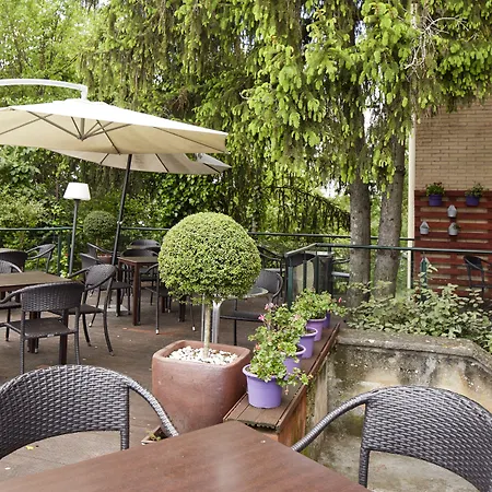 Hotel Iriguibel Huarte Pamplona-3