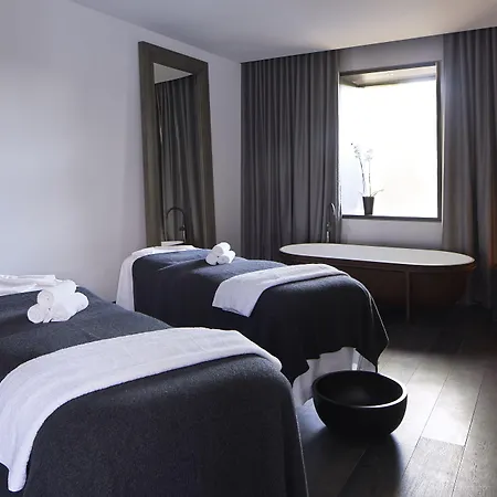 Little National Hotel Canberra-2