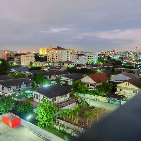 Baron Residence Bangkok-3