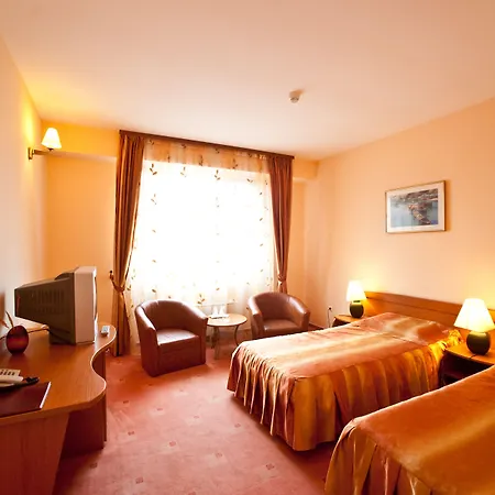 Hotel Class-3