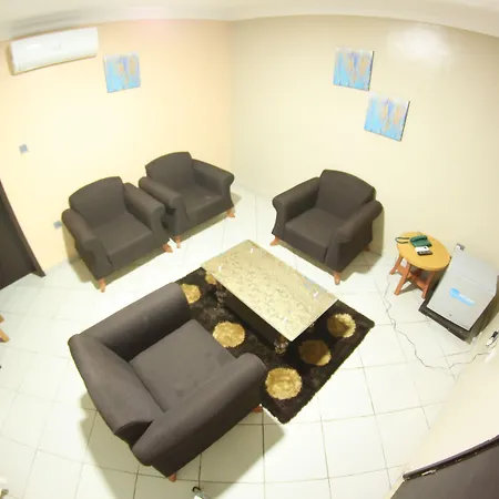 Celia'S Suites-3