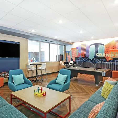 Tru By Hilton Grand Rapids Airport-2