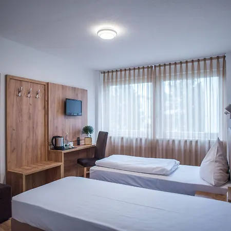 Hotel Leo-2