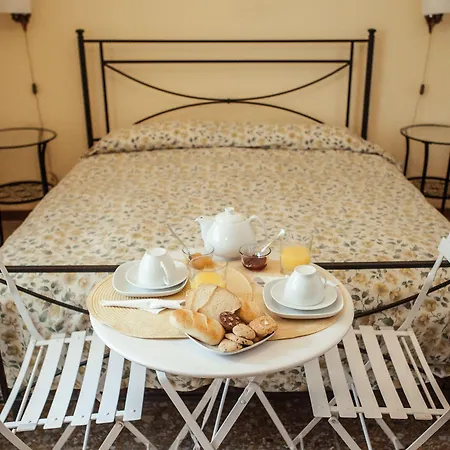 La Fabbrica Di San Pietro B&B-3