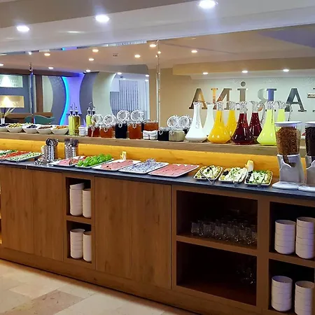 Marina Hotel-3