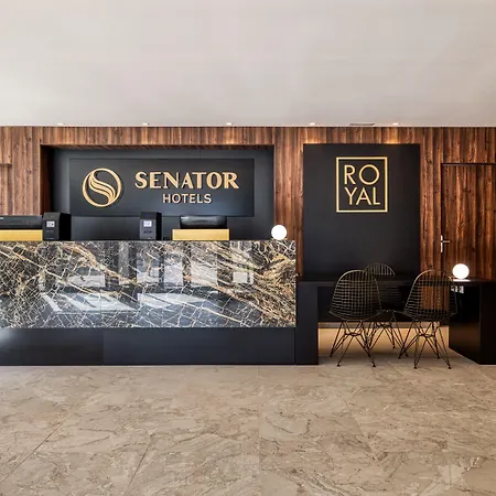 Senator Gandia-3