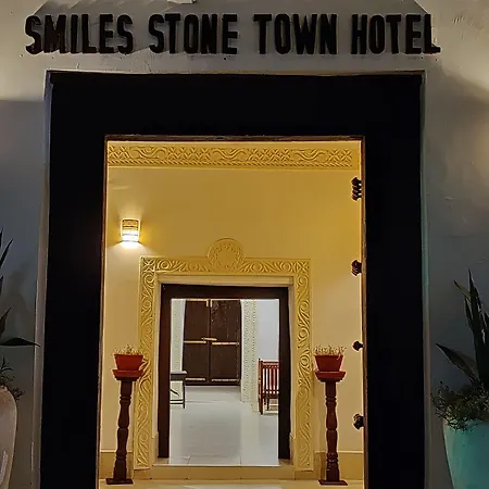 Smiles Stone Town Hotel-2