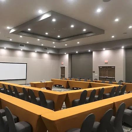 Wyndham Garden College Station-3