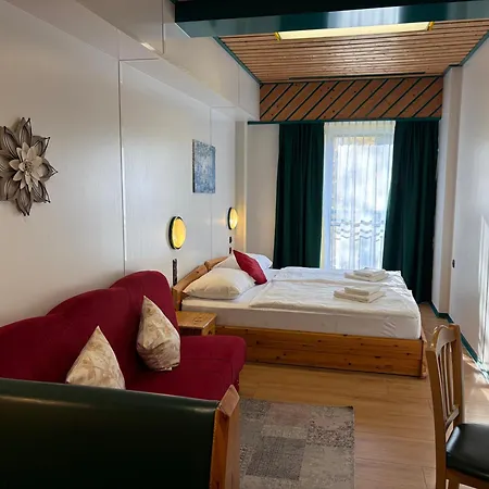 Hotel Asperner Löwe-3